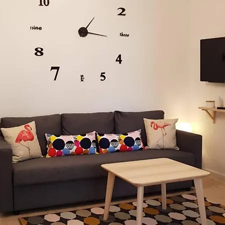 City Apartment Near Shooping Center, 6 Guests Berlin Exterior photo